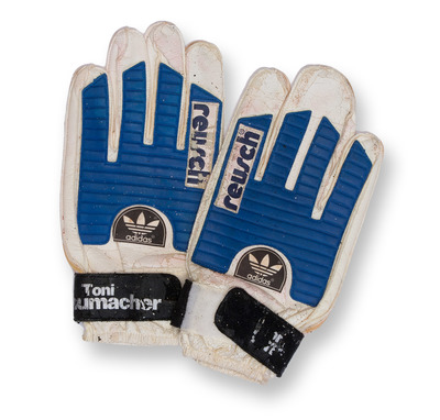 Schumacher Gloves